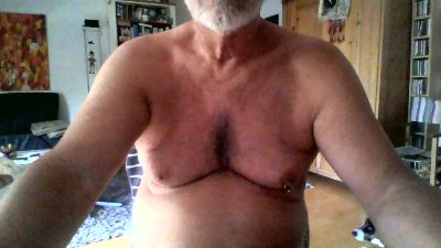 baerenkerl01 live cam on Cam4