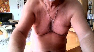 baerenkerl01 live cam on Cam4