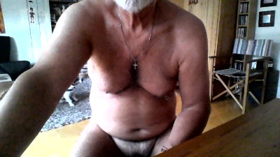 baerenkerl01 live cam on Cam4