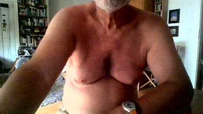 baerenkerl01 live cam on Cam4