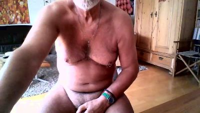 baerenkerl01 live cam on Cam4