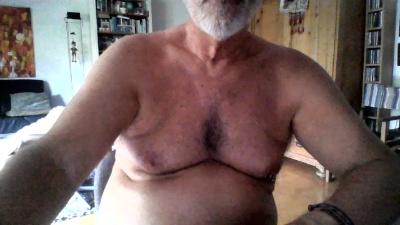 baerenkerl01 live cam on Cam4