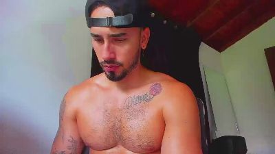 baky_sexy live cam on Cam4