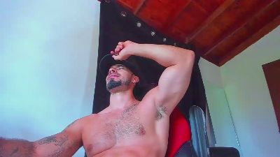 baky_sexy live cam on Cam4