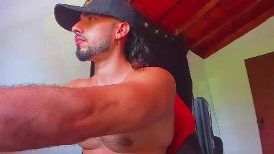 baky_sexy live cam on Cam4