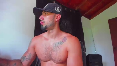 baky_sexy live cam on Cam4