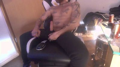 bambam1980 live cam on Cam4