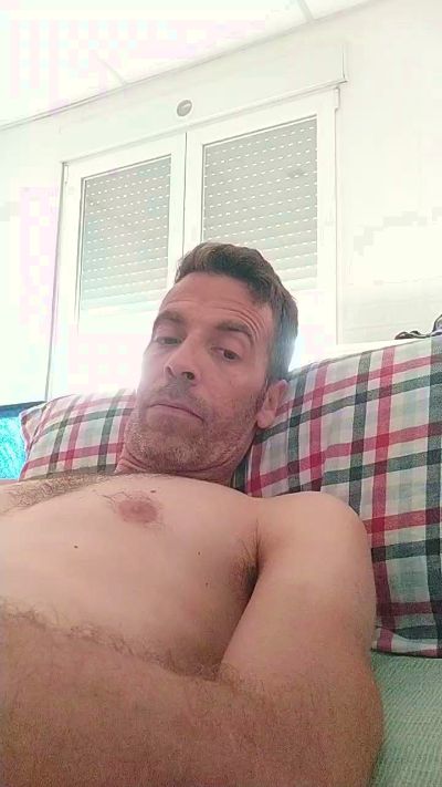 bandy83 live cam on Cam4
