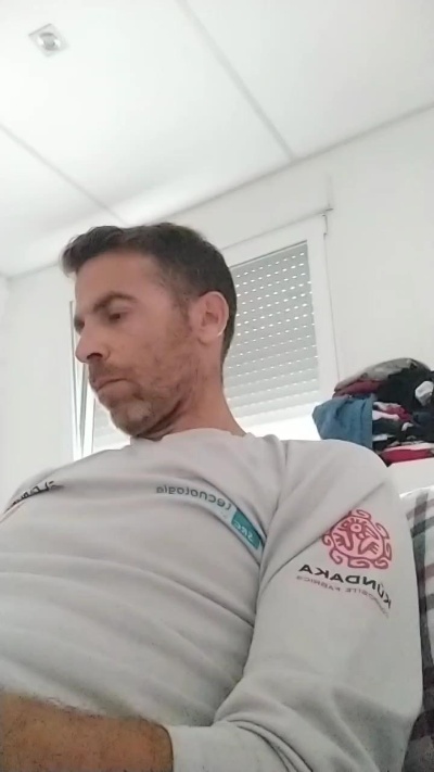 bandy83 live cam on Cam4