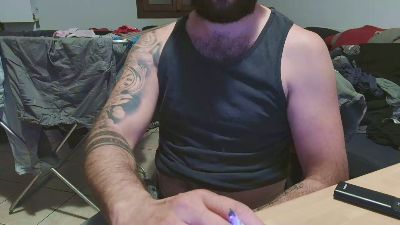 baradello91 live cam on Cam4