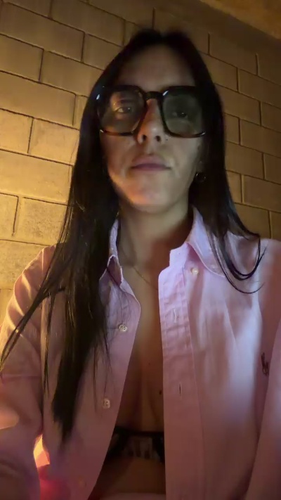 barbaradaiana live cam on Cam4