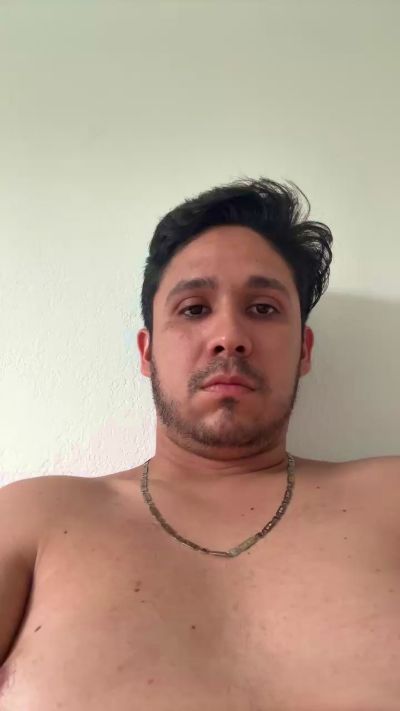 barbaroja8 live cam on Cam4
