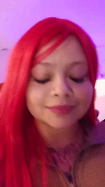 barbiee_doll live cam on Cam4