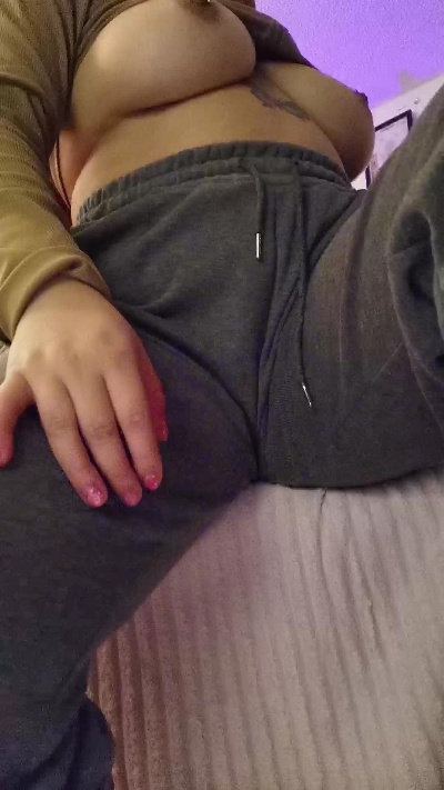 barbiee_doll live cam on Cam4