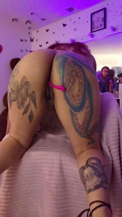 barbiee_doll live cam on Cam4