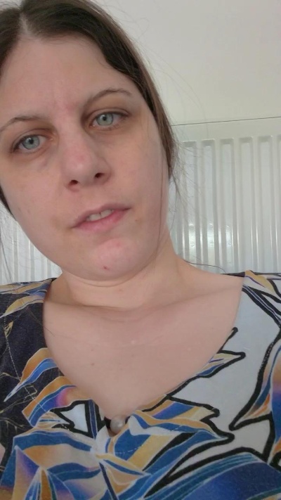 barbielacdescy4 live cam on Cam4