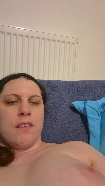 barbielacdescy4 live cam on Cam4