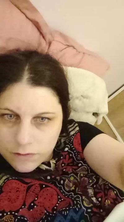 barbielacdescy4 live cam on Cam4