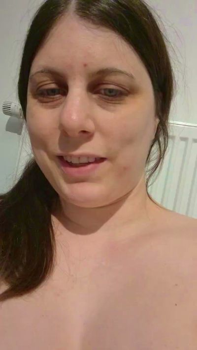 barbielacdescy4 live cam on Cam4