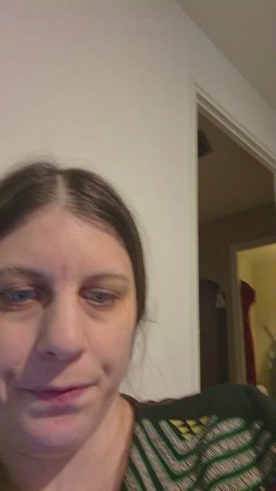barbielacdescy4 live cam on Cam4