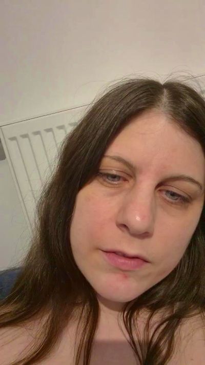 barbielacdescy4 live cam on Cam4