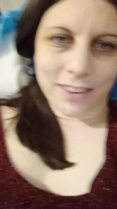 barbielacdescy4 live cam on Cam4
