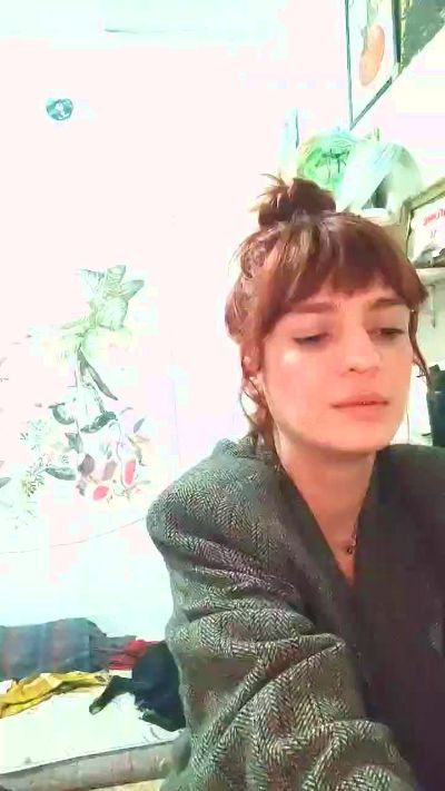barborescu live cam on Cam4