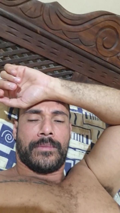 barbosamg48 live cam on Cam4