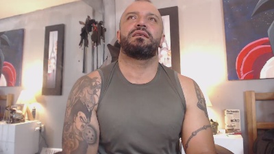 bardock_ live cam on Cam4