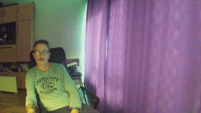 barmaley22 live cam on Cam4