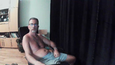 barmaley22 live cam on Cam4
