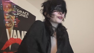 bastet47620 live cam on Cam4