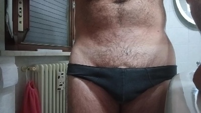 batbegins live cam on Cam4