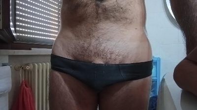 batbegins live cam on Cam4