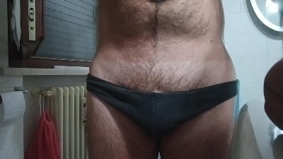 batbegins live cam on Cam4
