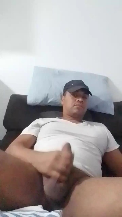 batterflay2 live cam on Cam4