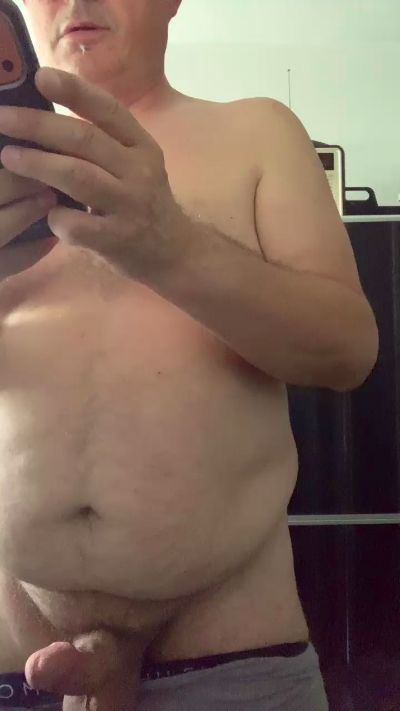 baukerl75 live cam on Cam4