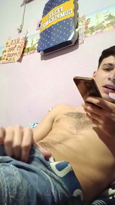 bbauti23 live cam on Cam4
