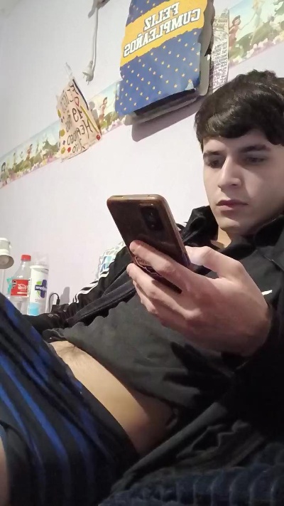 bbauti23 live cam on Cam4