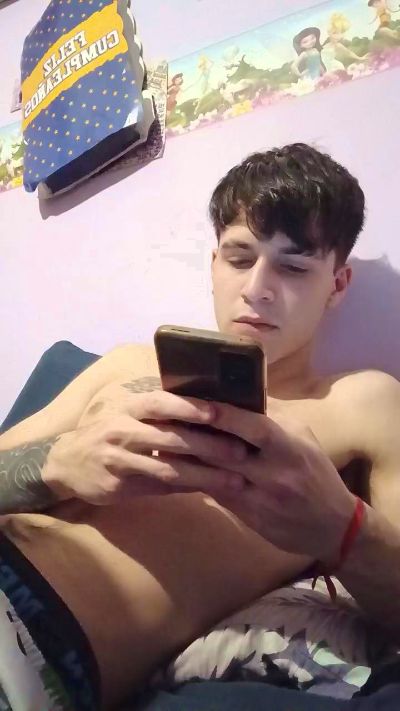bbauti23 live cam on Cam4