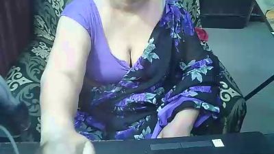 bbwmilf36 live cam on Cam4