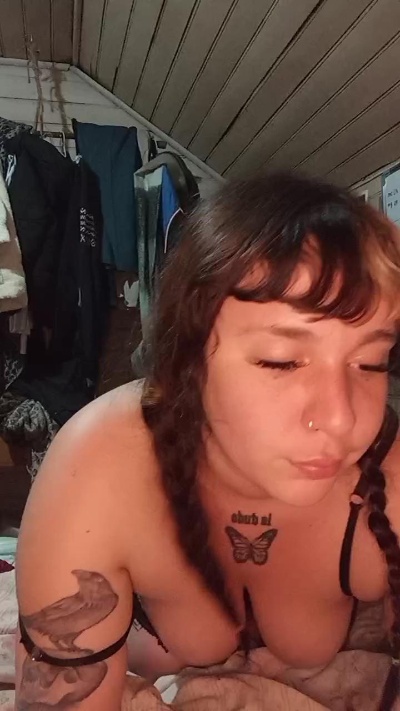 bbyfox666 live cam on Cam4