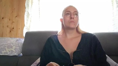 bdsmpaarohnegr1 live cam on Cam4