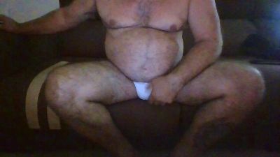 bear053 live cam on Cam4