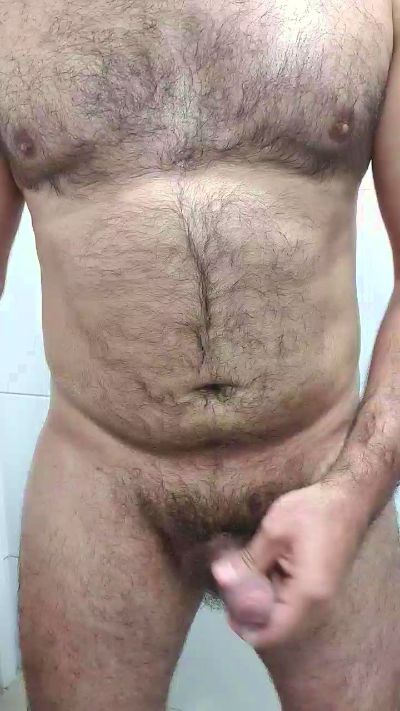 bear33 live cam on Cam4