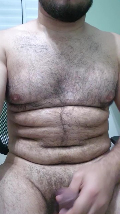 bear33 live cam on Cam4