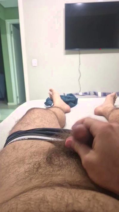 bear33 live cam on Cam4