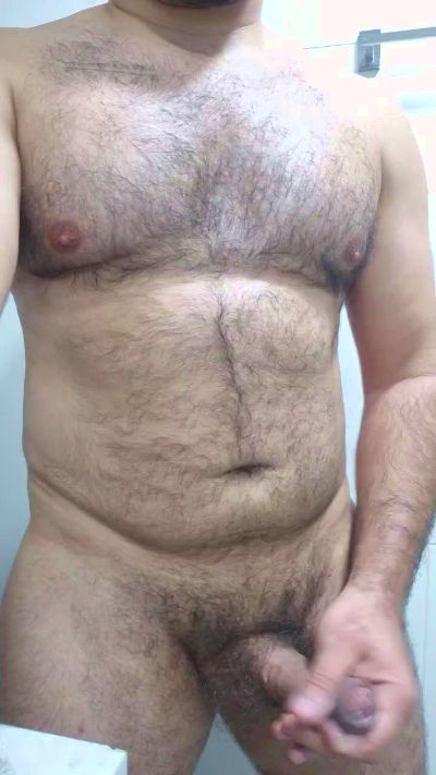 bear33 live cam on Cam4