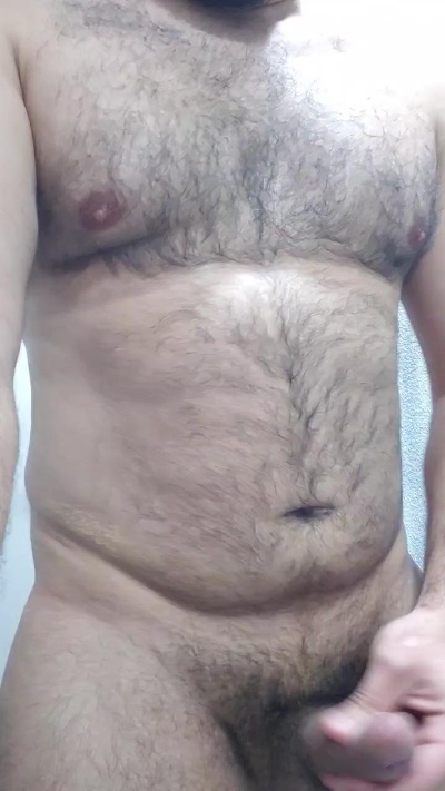 bear33 live cam on Cam4