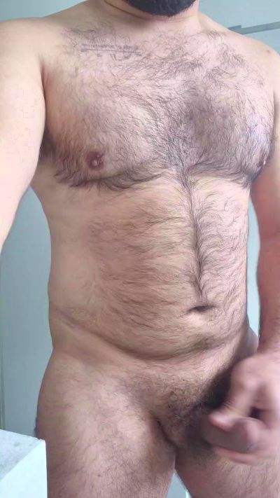 bear33 live cam on Cam4
